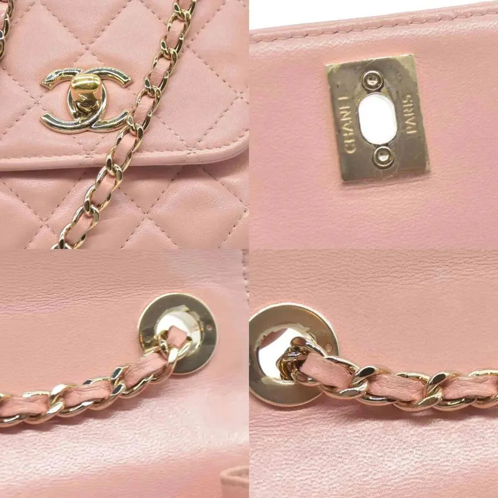 Chanel Lambskin Quilted Mini Trendy CC Clutch With Chain